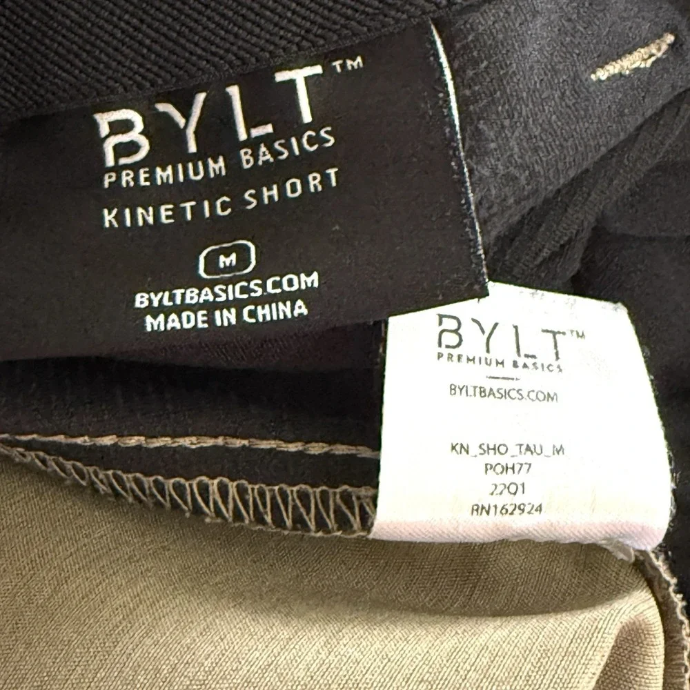 Bylt Kinetic Shorts Mens Medium Taupe Performance‎ Athletic Golf Hiking Chino